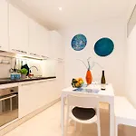 Sea & Culture -lerici-300 M From The 산테렌조