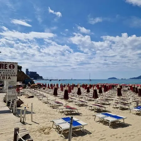 Sea & Culture -lerici-300 M From The Apartamento San Terenzo