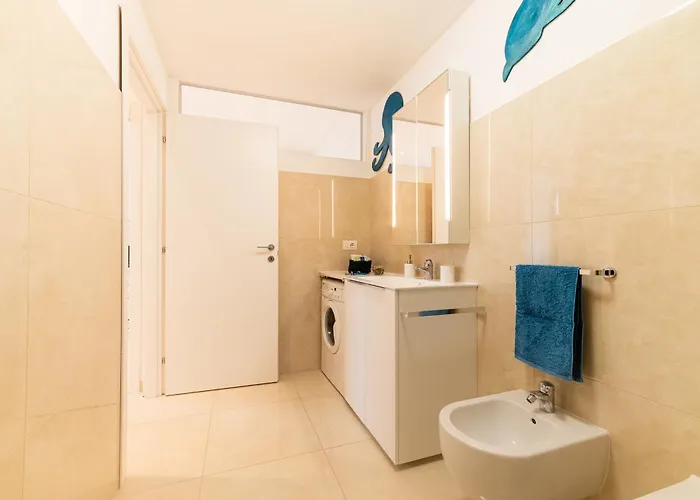 Sea & Culture -lerici-300 M From The Apartament