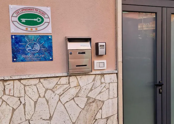 Sea & Culture -lerici-300 M From The Appartamento San Terenzo